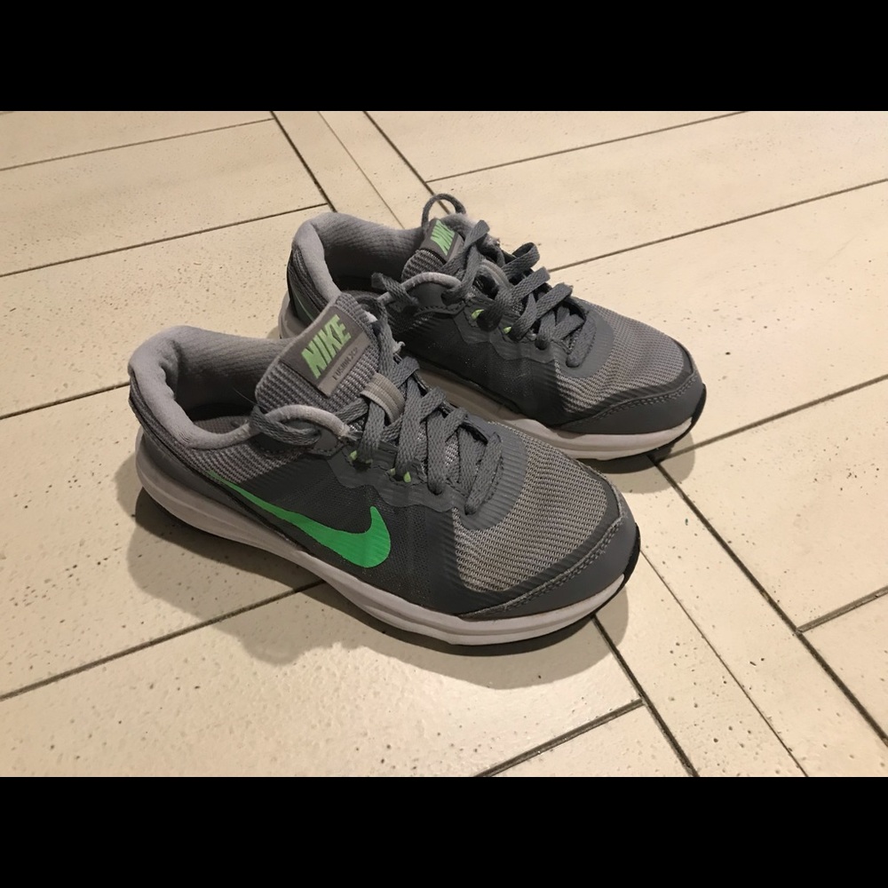 Boys Nike 12.5 shoes